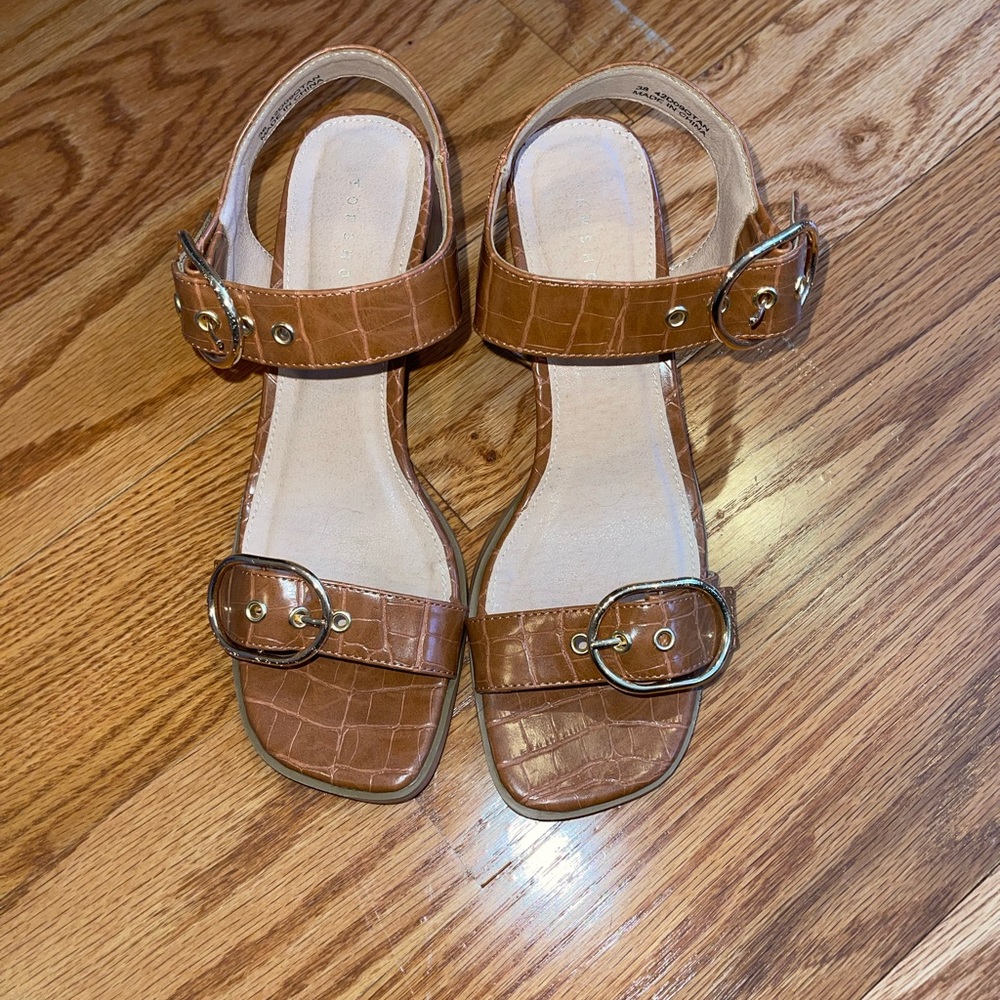 sandals